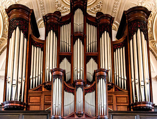 You are currently viewing Koncert organowy w naszym kościele – 30 lipca 2023